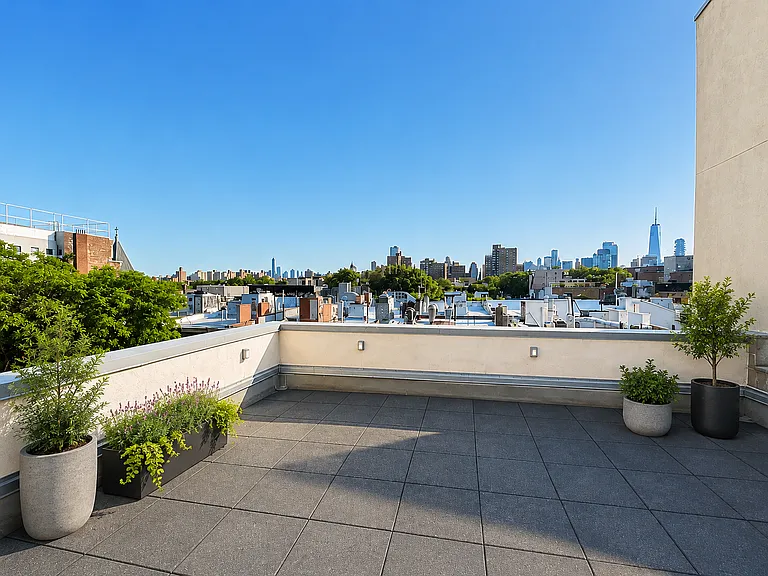 420 E 11th St #3-B — Photo 9