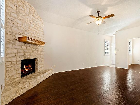 5th image of 6501 Brush Country Rd APT 109