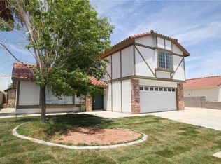 5798 Common Wealth Dr, Las Vegas, NV 89110