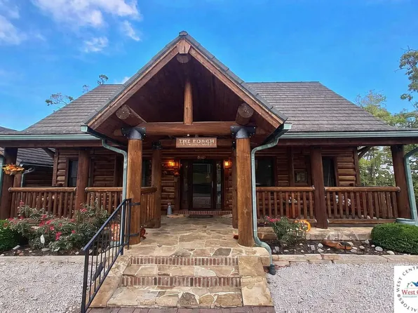 28487 Nevada Ave, Warsaw, MO 65355