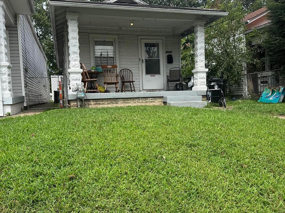 1st image of 2517-2519 Montgomery St