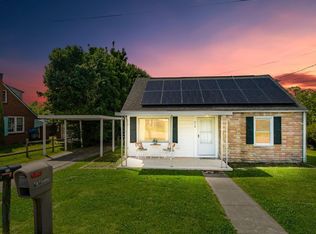 658 Mercer Rd, Rich Creek, VA 24147