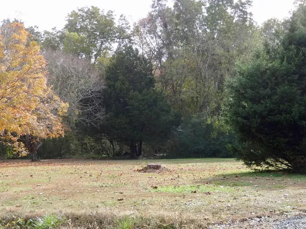 50A Cemetery Rd, Exmore, VA 23350