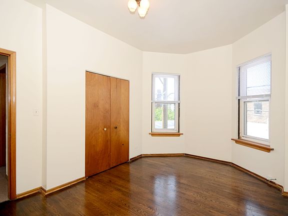 2nd image of 1414 W Wilson Ave #2