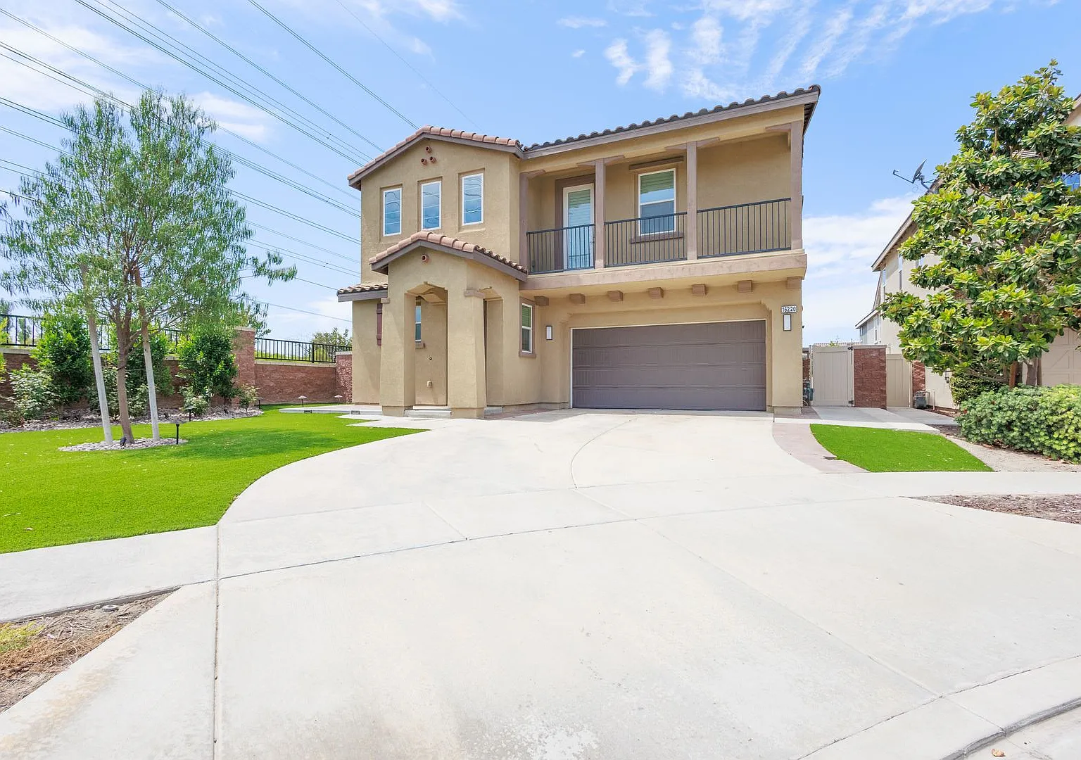 Spacious 5-Bedroom Home in Chino Preserve — Photo 1