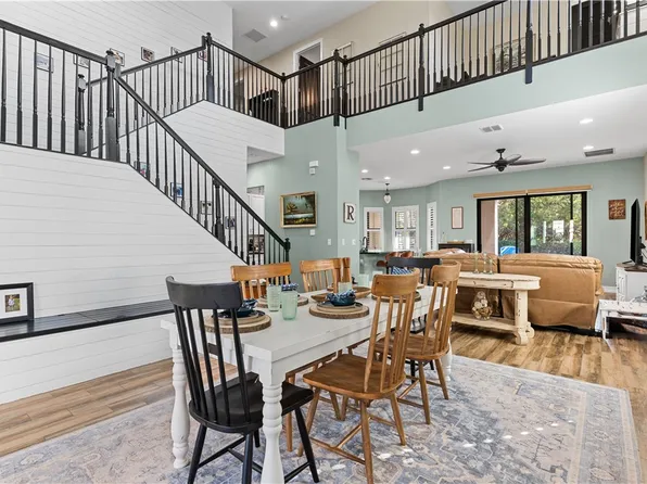 5616 40th Ave, Vero Beach, FL 32967