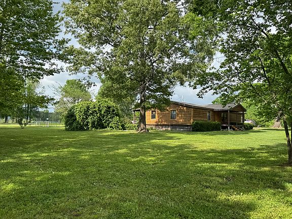 2nd image of 23088 Zafra Rd