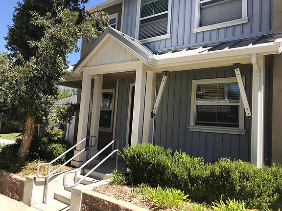 2nd image of 3591 Sacramento Dr APT 1