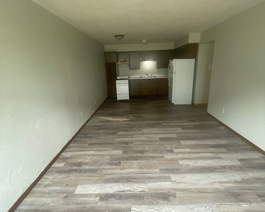 1st image of 3643 Penn Ave N APT 3