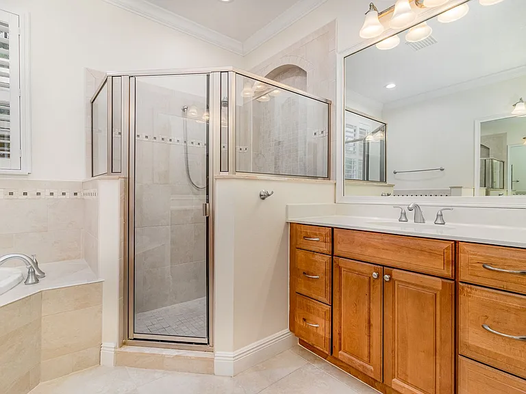 113 Palm Cir — Photo 9
