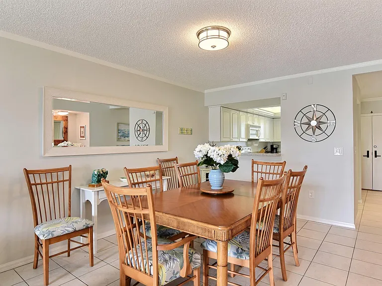 3939 Ocean Dr #302B — Photo 9