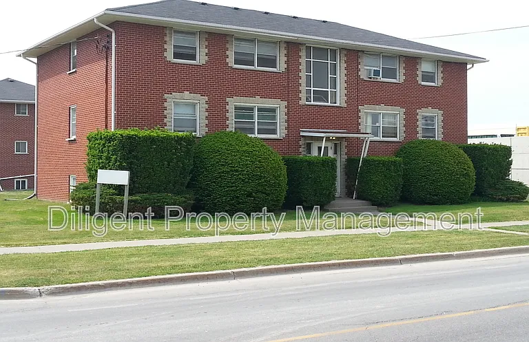 399 Elmgrove Ave #1 — Photo 1