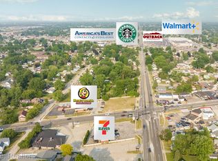 29030 Utica Rd, Roseville, MI 48066