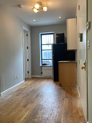 Rented by Brooklyn Group | media 18