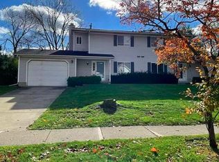 1867 Arbordale St, Ann Arbor, MI 48103