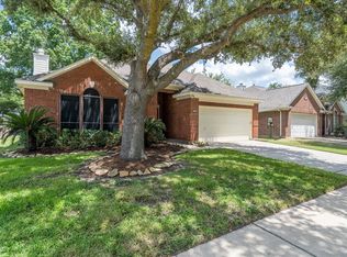 18422 Auburn Woods Dr, Cypress, TX 77429