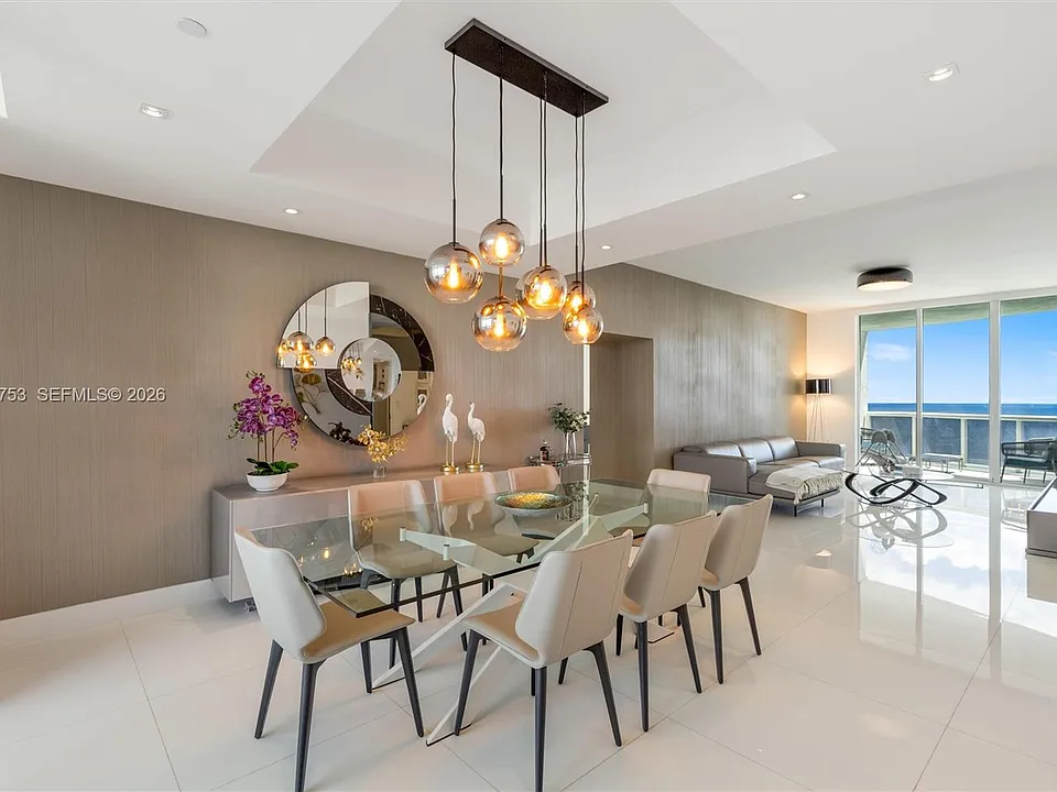 15811 Collins Ave #1604