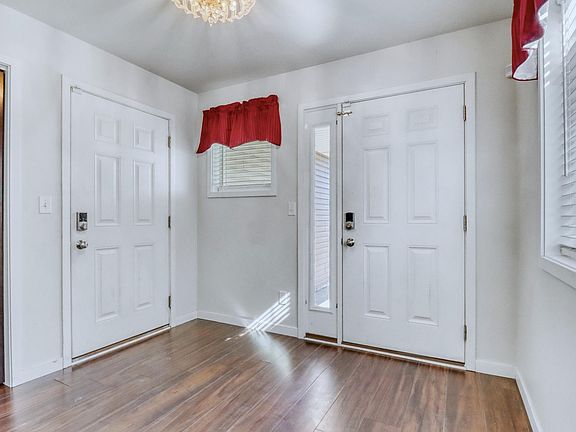 3rd image of 6242 63rd Ave S