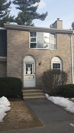 2nd image of 93 Fieldstone Dr #93