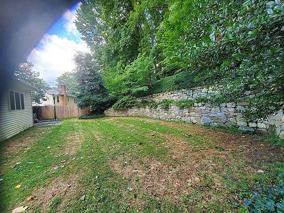 2nd image of 6117 Larstan Dr