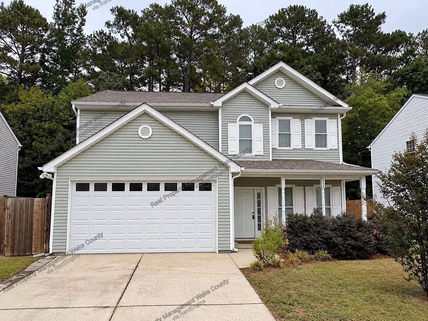4 bed, 3.0 bath, 2135 sqft, $2,095 — Photo 1