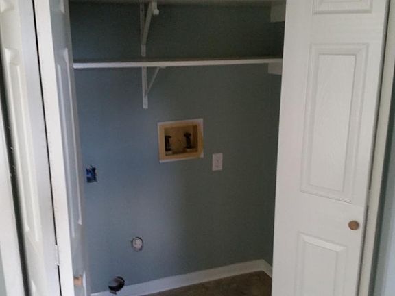 3rd image of 441 Morningview Dr