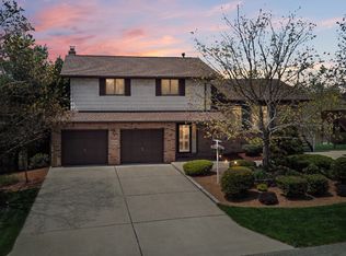 204 Shelby Dr, Greensburg, PA