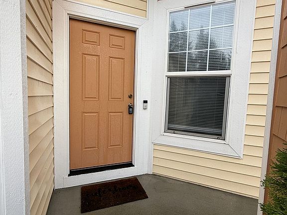 2nd image of 1597 Seasons Ln NW