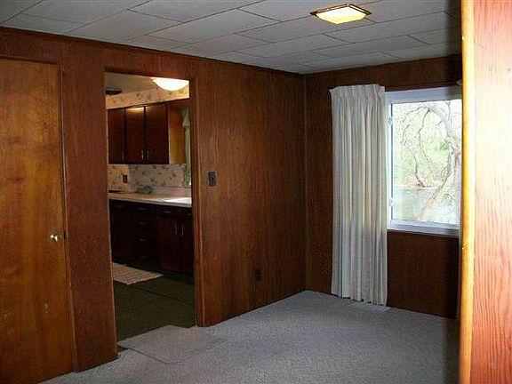 3rd image of 3915 E Jackson Blvd