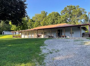 11350 SE 32nd Rd, Saint Joseph, MO 64507