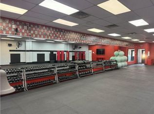 1300 Hylan Blvd, Staten Island, NY 10305