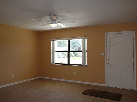 3rd image of 5538 Showalter Dr