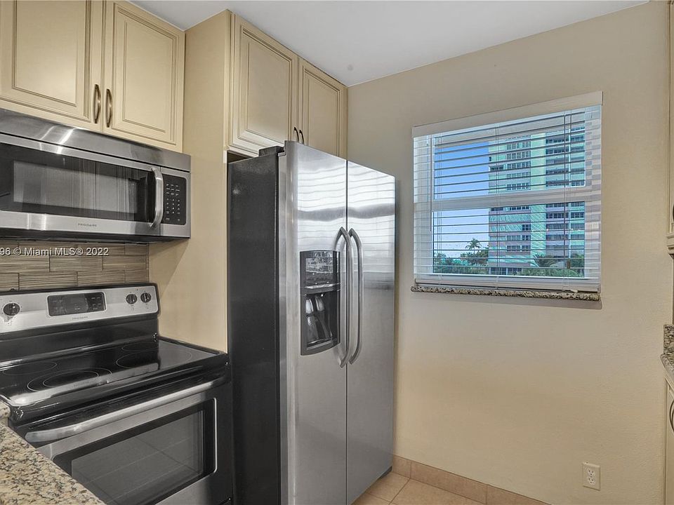 Delphi Towers Condominiums Pompano Beach, FL Zillow
