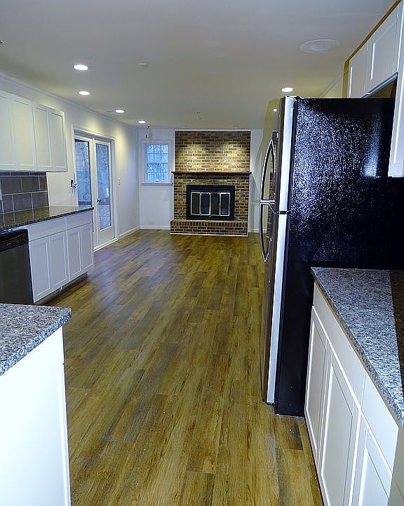1st image of 811 Spruce Ave