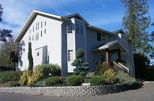 1st image of 4626 S 150th St