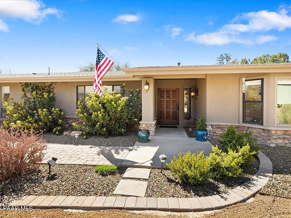 1st image of 2892 N Tohatchi Rd