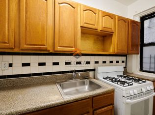 655 E 223rd St #1E, Bronx, NY 10466