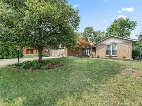 6289 Karlsridge Dr, Dayton, OH 45459