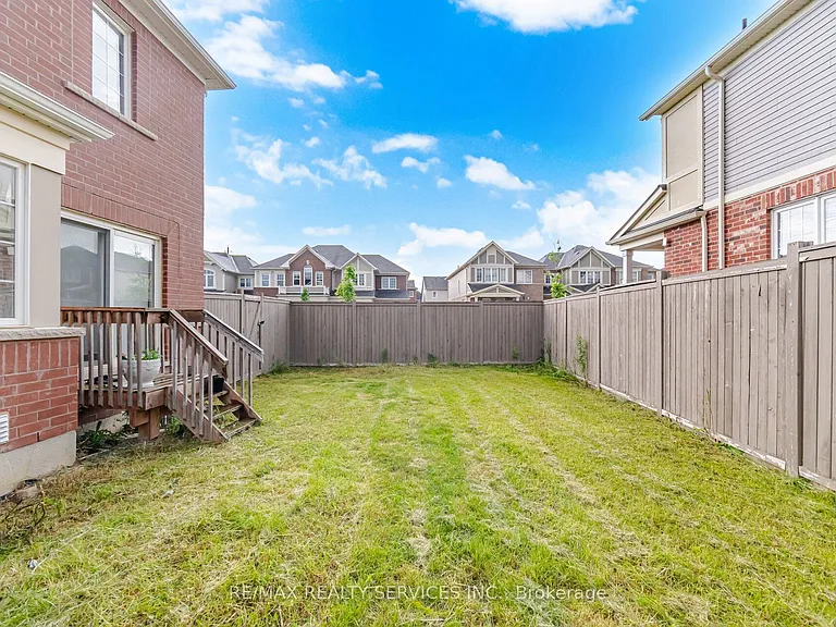 75 Benhurst Cres #UPPER — Photo 45