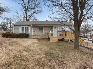 730 S McClellan St, Decatur, IL 62522