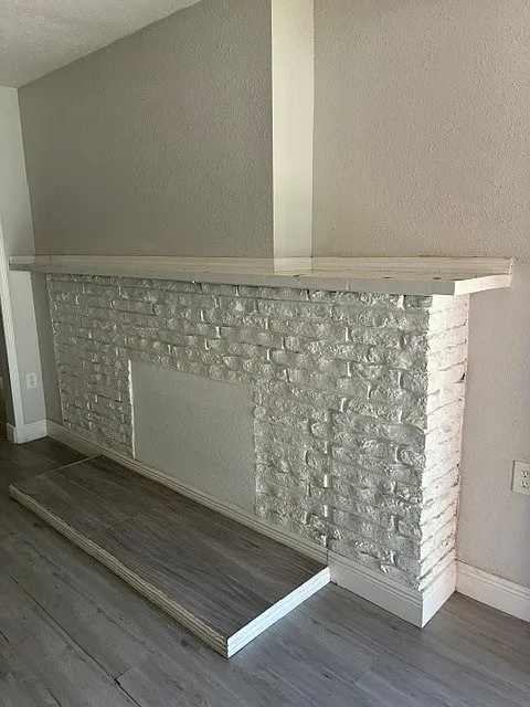 2 bed, 800 sqft, $1,800 — Photo 3