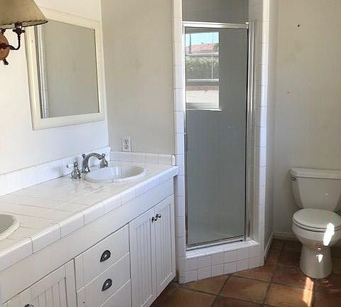 5th image of 225 Natoma Ave Unit B