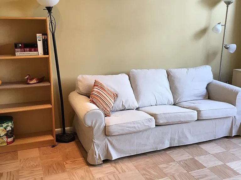 522 21st St NW #207 — Photo 3