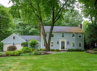 42 Darnley Grn, Delmar, NY 12054