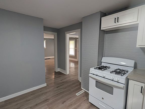 5th image of 1055 Tod Ave NW