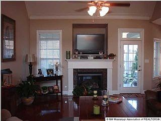 2nd image of 3258 Saint Augustine Cv S