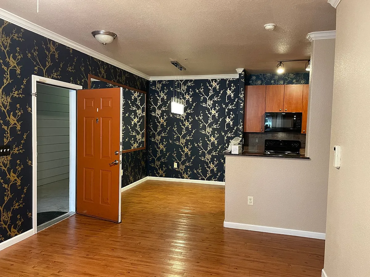 Building Photo - 8434 Walerga Rd #115