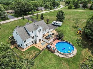 4830 Saint Louis Rock Rd, Villa Ridge, MO 63089