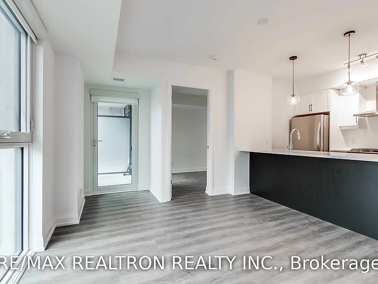 1400 Kingston Rd #401 — Photo 8