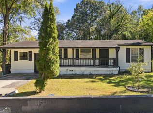 190 Starr Dr, Jonesboro, GA 30236